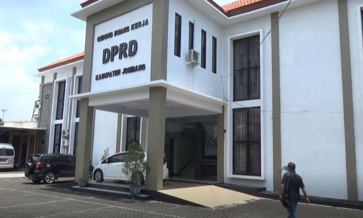 Anggota DPRD Jombang Tetap Kunker ke Bali di Tengah Penyebaran Korona