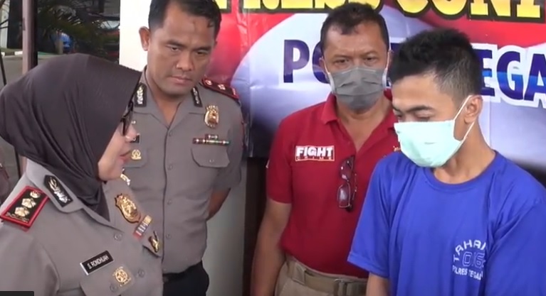 Dapat PIN, Tukang Servis HP di Tegal Bobol Rekening Bank Hingga Rp45 Juta