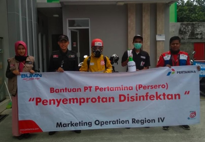 title 15 SPBU di DIY Disemprot Disinfektan Cegah Corona, Konsumen Diimbau Bayar Nontunai 15 SPBU di DIY Disemprot Disinfektan Cegah Corona, Konsumen Diimbau Bayar Nontunai