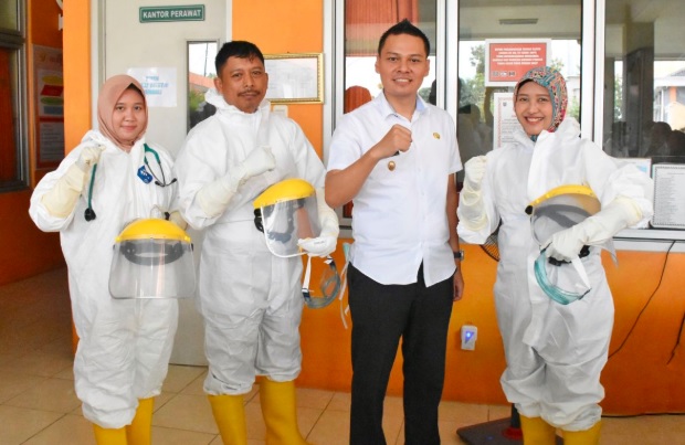 title Wakil Bupati Tegal Sabilillah Ardie Donasikan Gaji 6 Bulan untuk Penanggulangan Covid-19 Wakil Bupati Tegal Sabilillah Ardie Donasikan Gaji 6 Bulan untuk Penanggulangan Covid-19