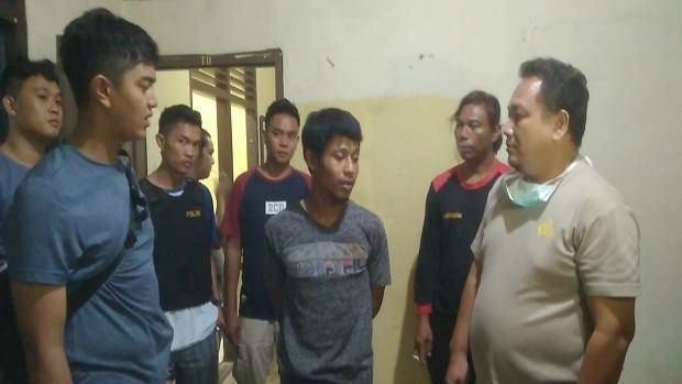 title Lagi Asyik Mancing, Pencuri Kotak Amal di Sumsel Ditangkap Polisi Lagi Asyik Mancing, Pencuri Kotak Amal di Sumsel Ditangkap Polisi