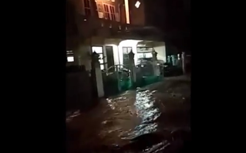 Tana Toraja Diguyur Hujan, 4 Kelurahan Terendam Banjir 1 Meter