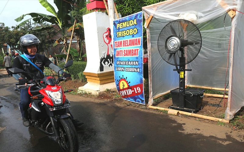 Ganjar Pranowo Terciduk Warga Keliling Kendal Gunakan Motor