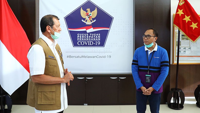 XL Axiata Serahkan Bantuan Rp10,8 Miliar untuk Penanganan COVID-19 di Indonesia - Bagian 4