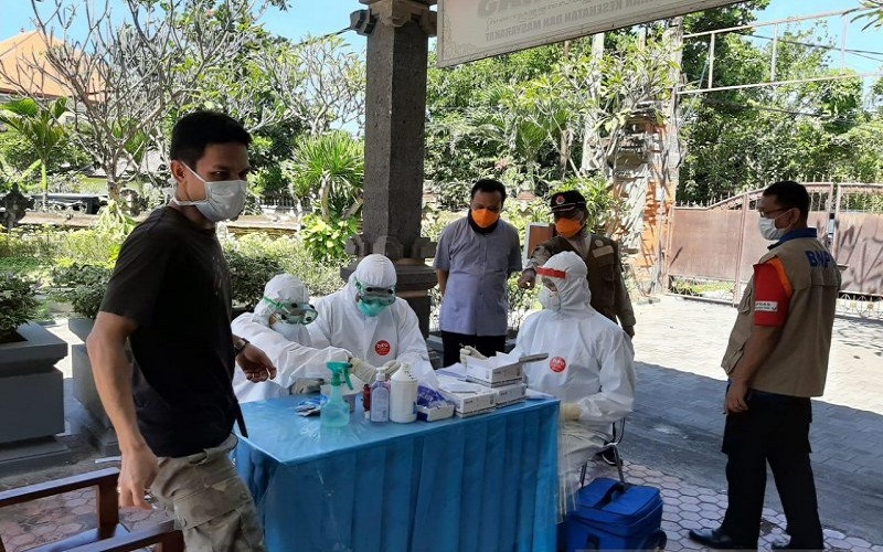 Bali Datangkan 20.000 Rapid Test Kit dari Singapura