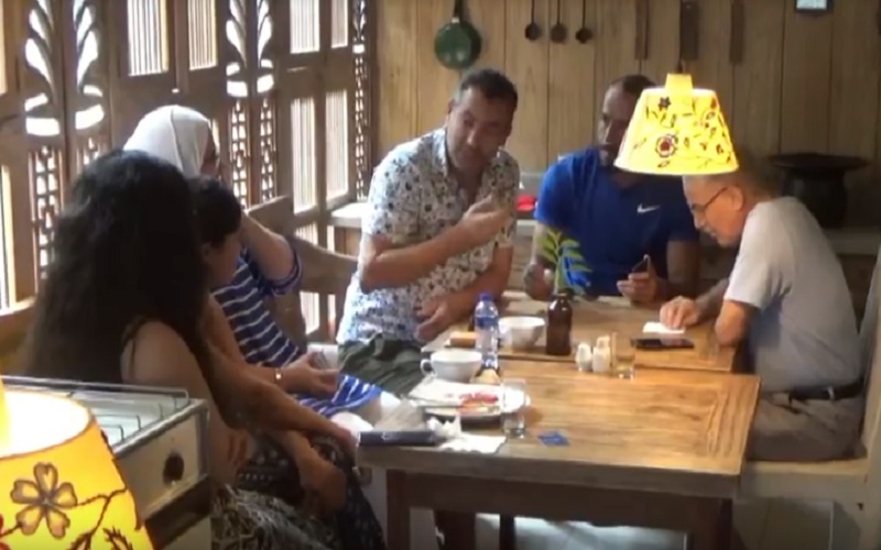 title Ikuti Imbauan Pemprov Bali, 60 WN Maroko Hanya Beraktivitas di Hotel Selama Pandemi Corona Ikuti Imbauan Pemprov Bali, 60 WN Maroko Hanya Beraktivitas di Hotel Selama Pandemi Corona