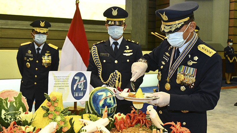 TNI AU Gelar HUT ke-74 Secara Sederhana, Dihadiri 50 Prajurit - Bagian 1