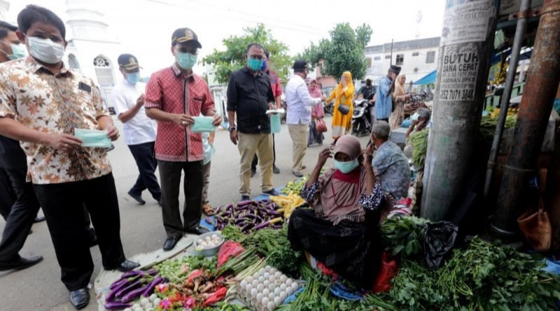 Warga Medan Wajib Pakai Masker saat Keluar Rumah Per Jumat Hari Ini
