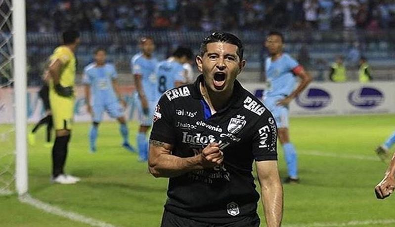 title Esteban Vizcarra Antusias Jalani Ibadah Puasa Esteban Vizcarra Antusias Jalani Ibadah Puasa