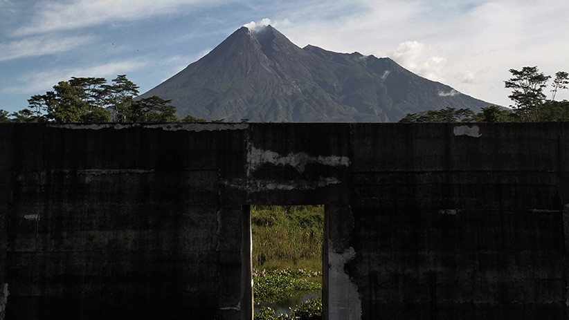 Waspada, Aktivitas Gunung Merapi Masih Tinggi - Bagian 3