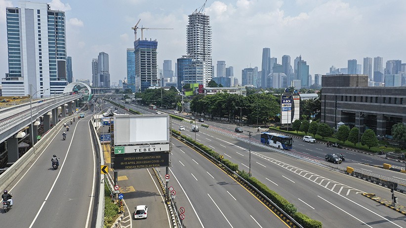 Pantauan Udara Lalu Lintas Jakarta pada Hari Ketiga PSBB - Bagian 3