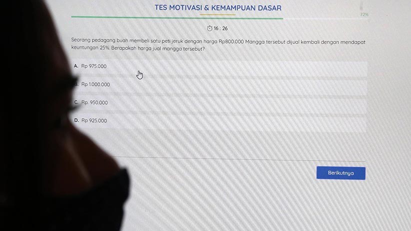 Pemprov Jatim Buka Posko Pendaftaran Kartu Prakerja untuk Warga Terdampak Covid-19 - Bagian 5