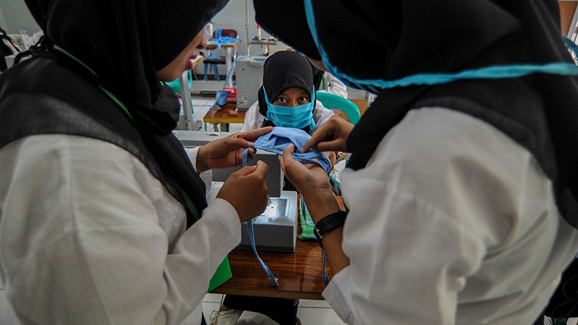 Semangat Penyandang Disabilitas Produksi Masker untuk Dibagikan Gratis - Bagian 3