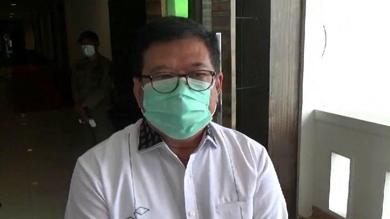 title Terinfeksi Corona dari Orang Tua, Pejabat Kesbangpol Pemkot Tanjungpinang Meninggal Terinfeksi Corona dari Orang Tua, Pejabat Kesbangpol Pemkot Tanjungpinang Meninggal