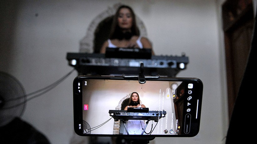 Tempat Hiburan Tutup, Begini Aktivitas DJ Berlatih di Rumah - Bagian 2