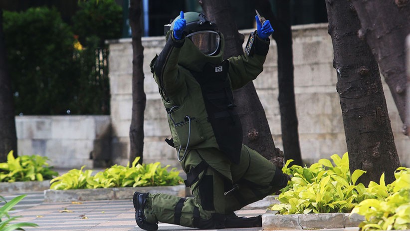 Tim Gegana Amankan Tas Mencurigakan di Depan Hotel Kempinski - Bagian 2