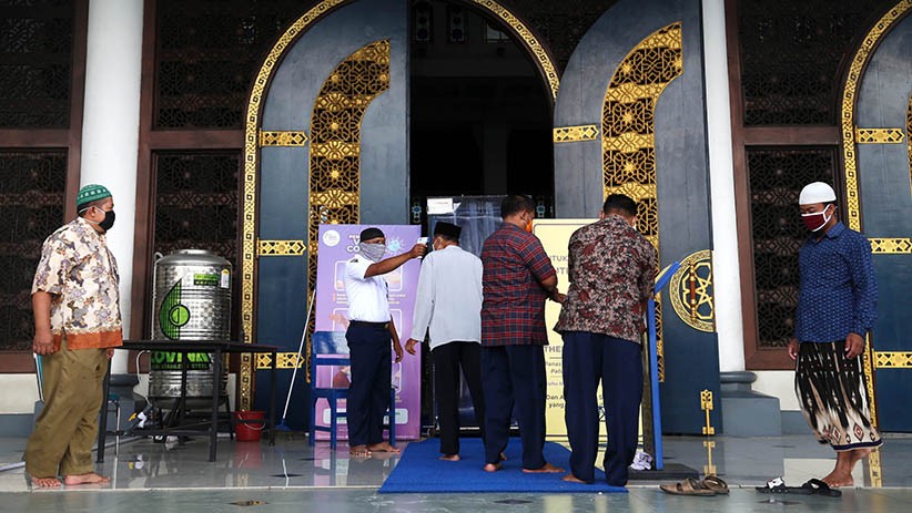 Cegah Covid-19, Masjid Al Akbar Surabaya Umumkan Tidak Ada Salat Jumat - Bagian 3