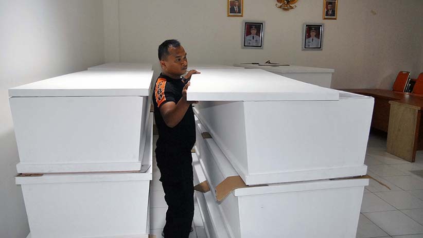 Pemkot Bogor Siapkan Peti Jenazah Khusus Korban Virus Corona - Bagian 2