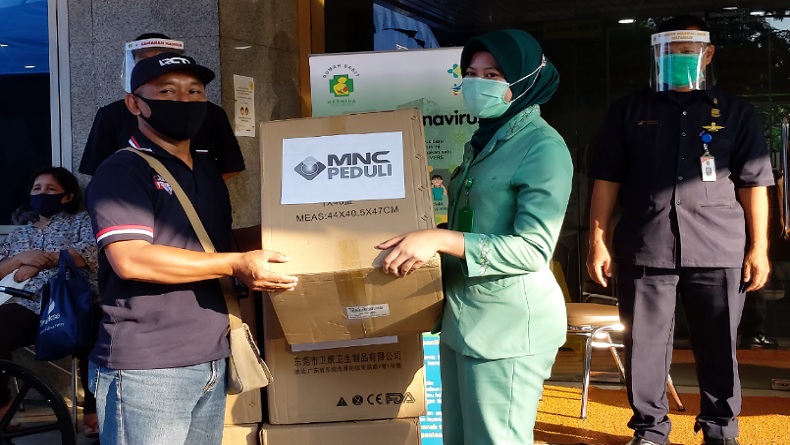 MNC Peduli Kirimkan Masker Bedah ke RS Hermina Podomoro