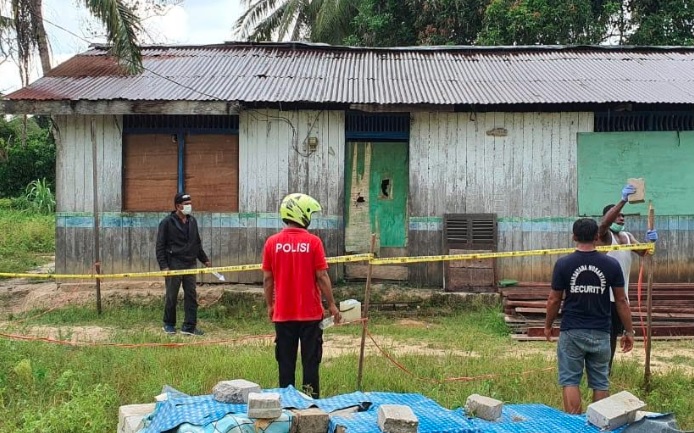 Biadab! Anak Bunuh Ibu Kandung Pakai Parang di Bintuni Papua Barat