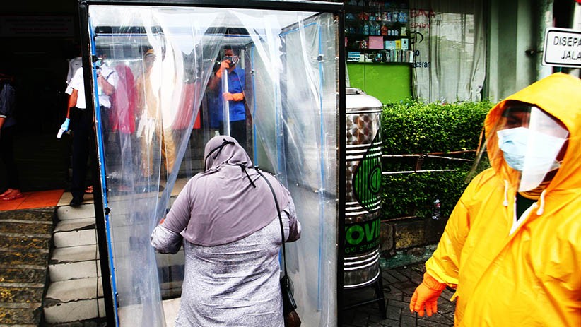 Dua Pekan Tutup, Pusat Grosir Surabaya Kembali Dibuka - Bagian 4