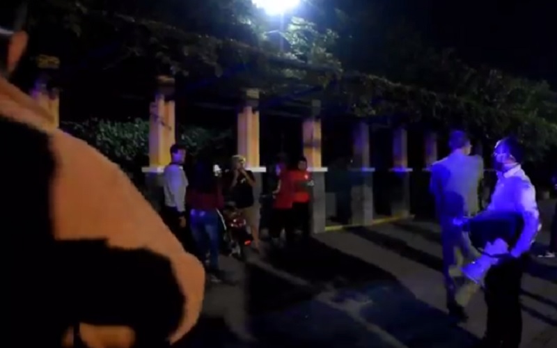 title Asyik Pacaran hingga Tengah Malam, Remaja di Kendal Terjaring Razia Asyik Pacaran hingga Tengah Malam, Remaja di Kendal Terjaring Razia