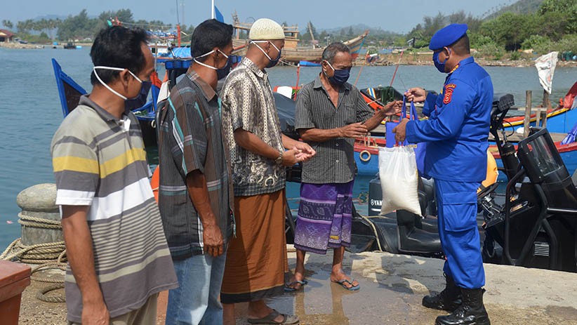 Direktorat Polair Polda Aceh Salurkan Sembako untuk Masyarakat Pulau Terluar - Bagian 3