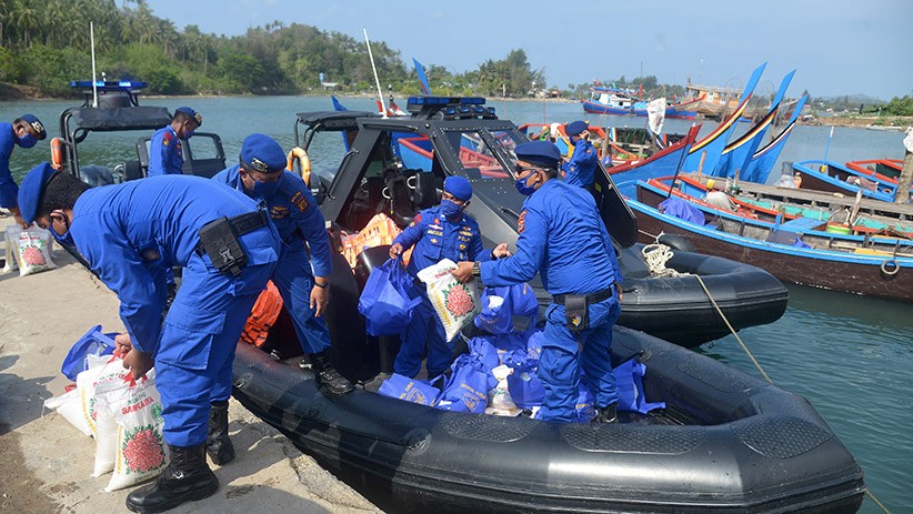 Direktorat Polair Polda Aceh Salurkan Sembako untuk Masyarakat Pulau Terluar - Bagian 2