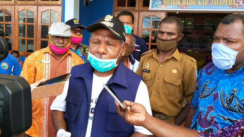 Ada Bentrokan Massa, Penutupan Eks Pasar Lama Sentani Ditunda
