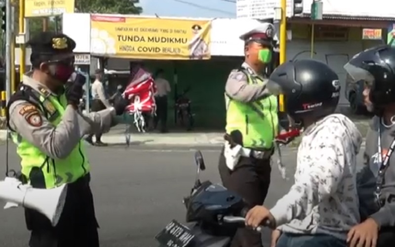Banyak Warga Keluyuran, Polisi di Gunungkidul Razia Pemotor Tak Bermasker