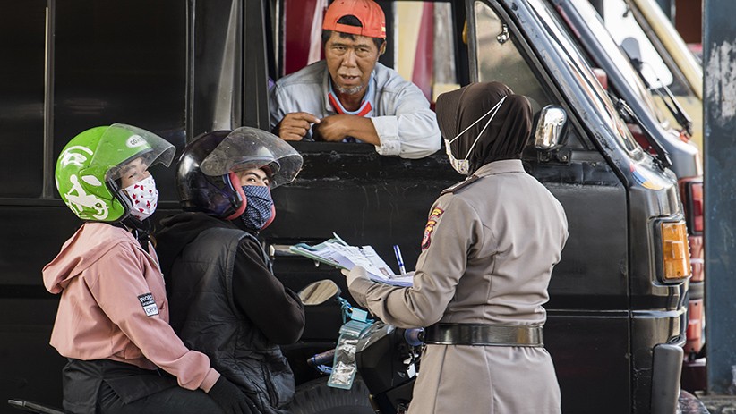 Pantuan Hari Pertama Penerapan PSBB di Bandung Raya - Bagian 3