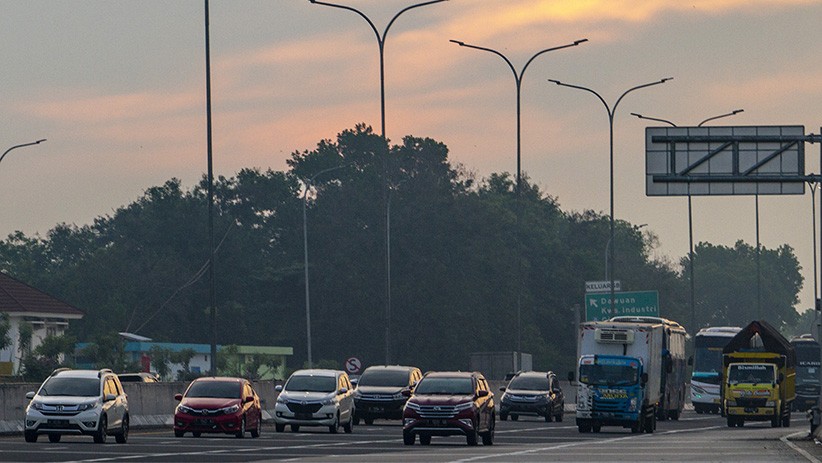 Jelang Larangan Mudik, 44.550 Kendaraan Tinggalkan Wilayah Jabodetabek - Bagian 2