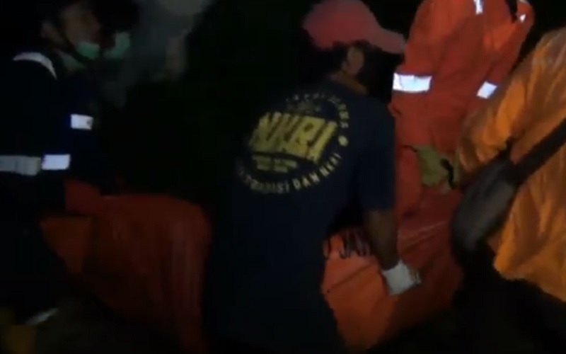 Geger Mayat Tanpa Identitas Ditemukan Mengambang di Kali Bekasi