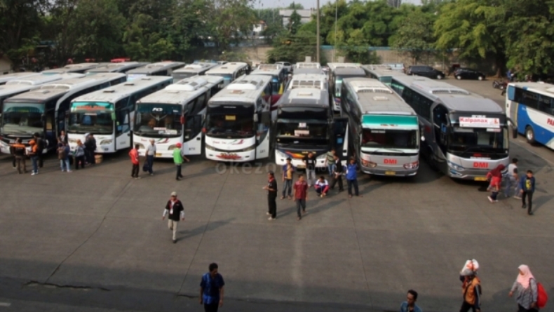 Bus AKAP Surabaya-Semarang Diizinkan Melintas di Rembang