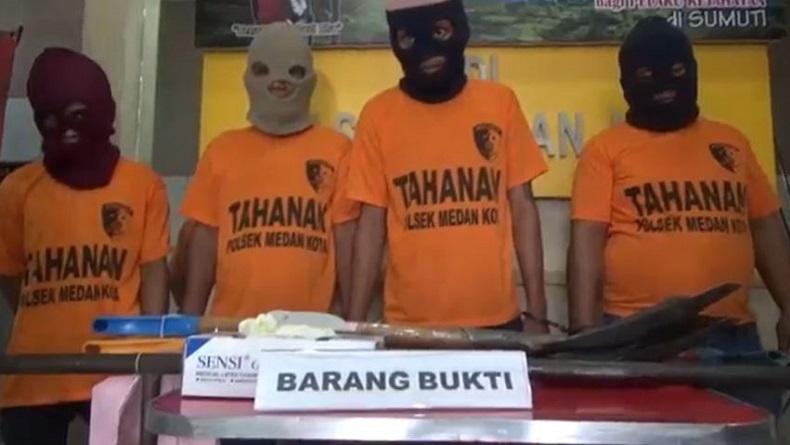 Gara-Gara Uang Parkir, Ojek Online Dikeroyok Sejumlah Jukir di Medan