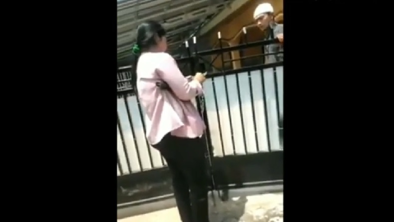 Azan Belum Berkumandang, Perempuan di Banyuasin Buka Paksa Gembok Masjid