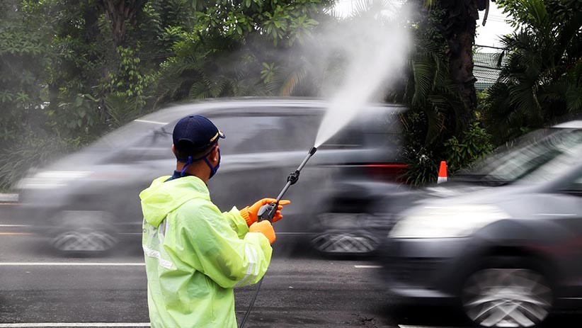 Pantauan Hari Pertama PSBB di Surabaya, Lalu Lintas Macet - Bagian 5