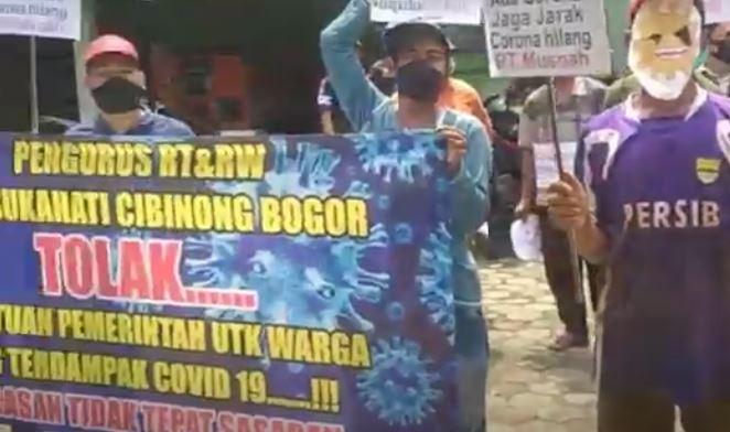 Data Penerima Tak Sesuai, Puluhan Ketua RT dan Warga Tolak Bansos Covid-19 dari Pemerintah