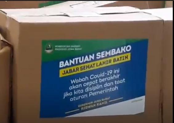 title Camat Cigasong Kaget Warga yang Meninggal Masuk Penerima Bansos Covid-19 Jabar Camat Cigasong Kaget Warga yang Meninggal Masuk Penerima Bansos Covid-19 Jabar