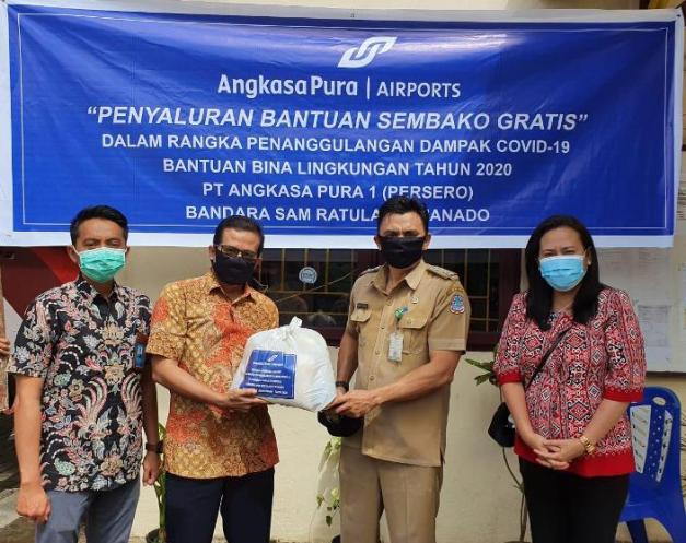 Bandara Samrat Manado Salurkan 1.257 Paket Sembako bagi Warga Terdampak Covid-19