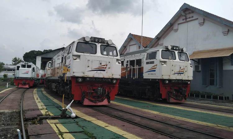 Peringati Kemerdekaan RI, PT KAI Bagikan 17 Voucher, 75 Suvenir dan 1945 Masker