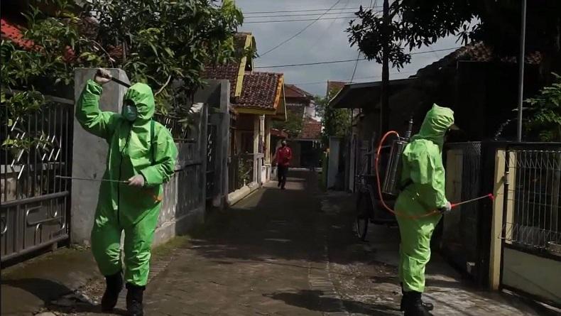 Waspada, Oknum Petugas Dinkes Cianjur Menawarkan Penyemprotan Disinfektan