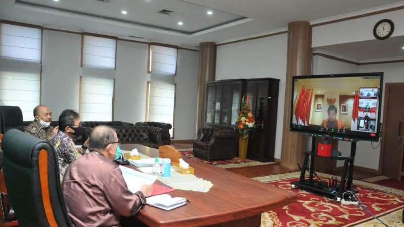 Pemprov Sumbar Pertimbangkan Perpanjang PSBB dengan Aturan Ketat