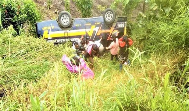 Bus Sinar Sepadan Masuk Jurang di Simalungun, 6 Penumpang Luka-Luka