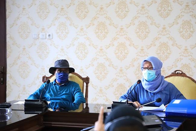 Disebut Lambat Tangani Covid-19 di PT HM Sampoerna, Pemkot Surabaya Bantah Khofifah