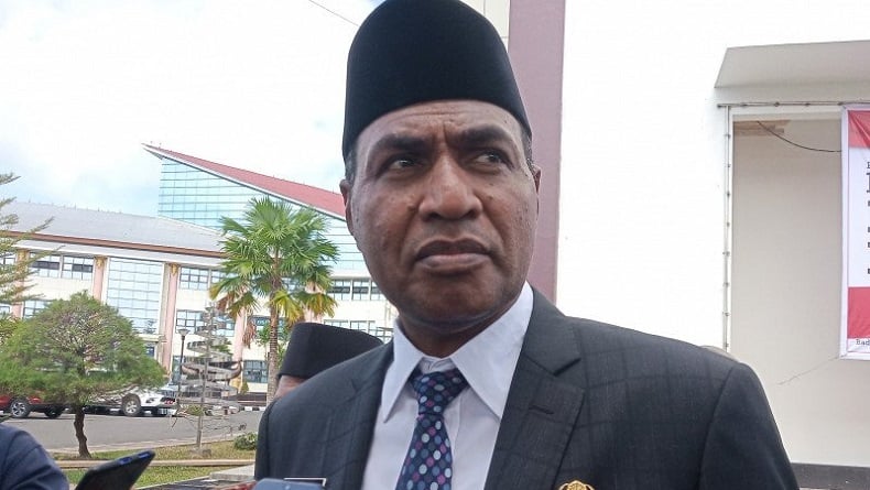title Wagub Papua Barat Minta Tak Ada Lagi Penolakan Pemakaman Jenazah Pasien Covid-19 Wagub Papua Barat Minta Tak Ada Lagi Penolakan Pemakaman Jenazah Pasien Covid-19