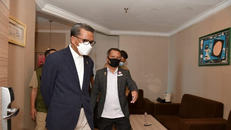 title Hari Ini, OTG Positif Corona di Swiss-belhotel Makassar Akan Dipindah ke Almadera Hotel Hari Ini, OTG Positif Corona di Swiss-belhotel Makassar Akan Dipindah ke Almadera Hotel