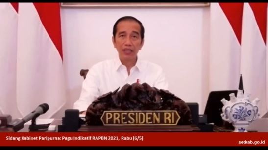 Jokowi Soroti Harga Bawang Merah dan Gula Melonjak di Tengah Pandemi Corona