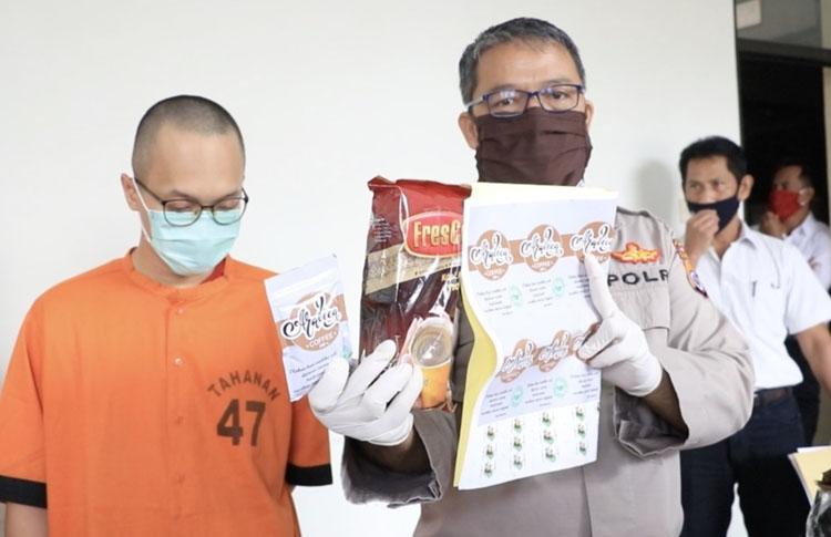 Polda DIY Bongkar Peredaran Tembakau Gorila  yang Dibungkus Plastik Kopi