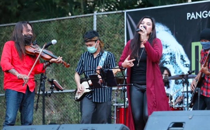 title Seniman Gelar Tribute to Didi Kempot di Rumah Dinas Gubernur Jateng Seniman Gelar Tribute to Didi Kempot di Rumah Dinas Gubernur Jateng